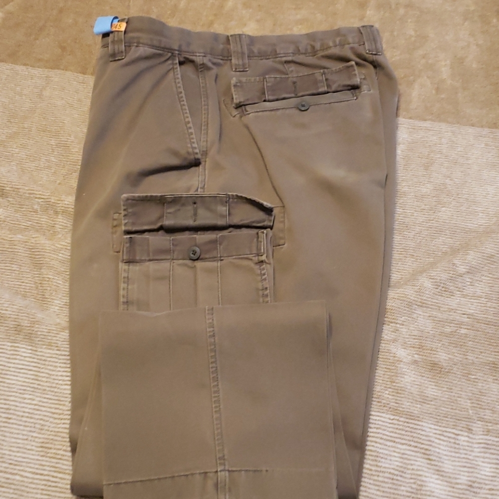 ROUNDTREE & YORKE Pants 36x32